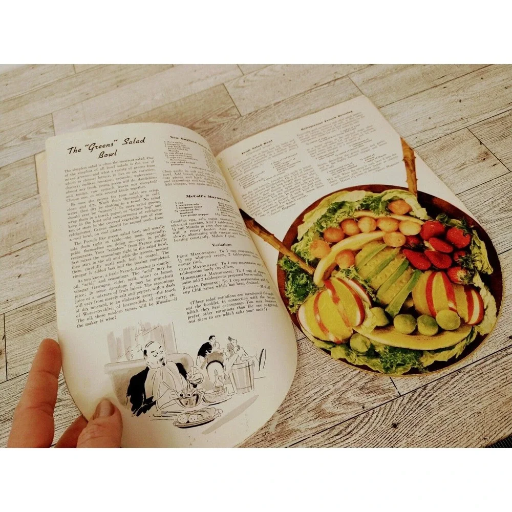 1939 Mazola Salad Bowl‎ COOKBOOK Booklet Die Cut Shape Cutout Vtg Recipes